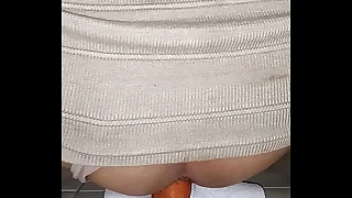 Que Rico pepino en mi goloso culito